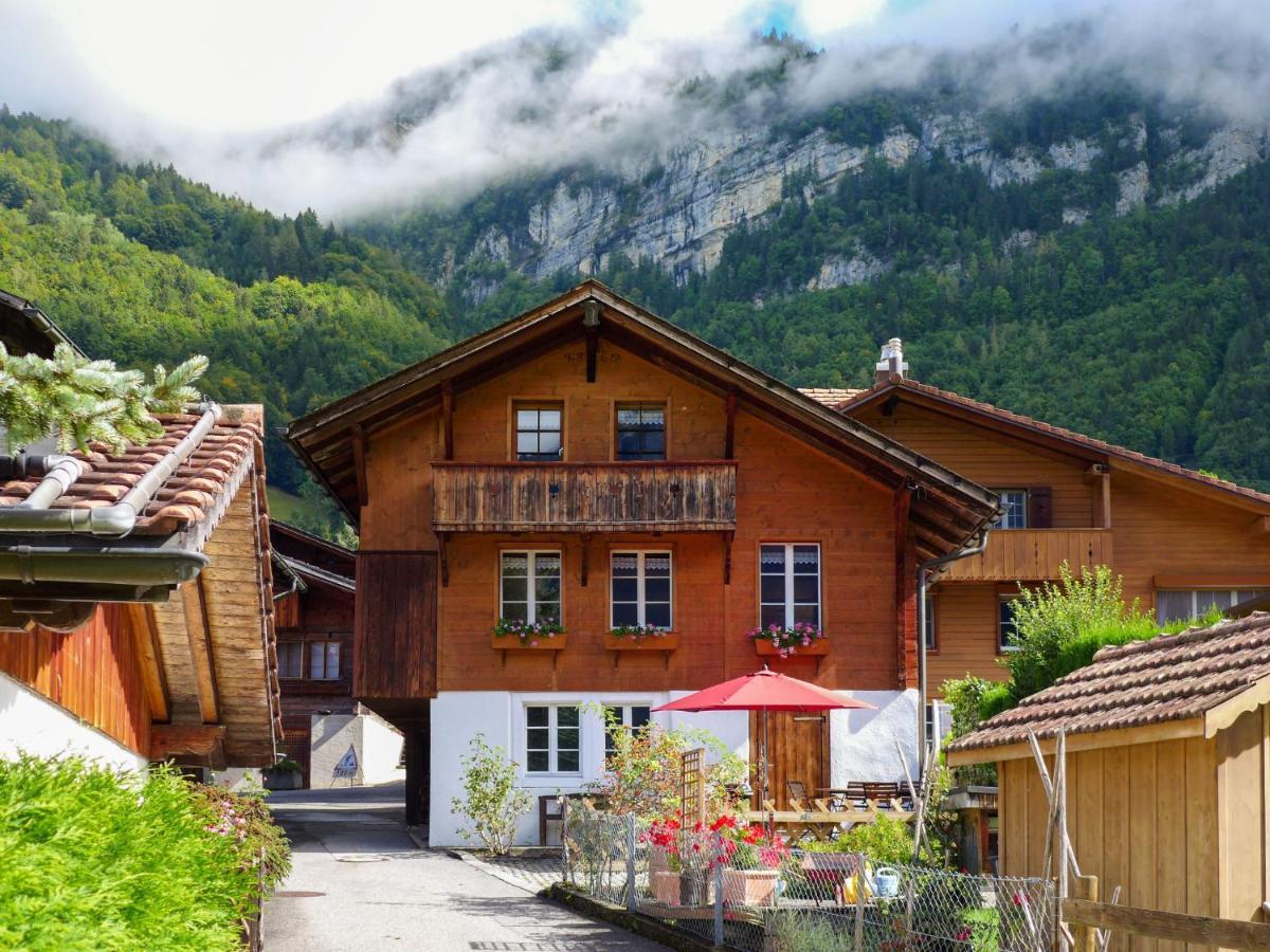 Chalet Huesli By Interhome Brienzwiler ภายนอก รูปภาพ